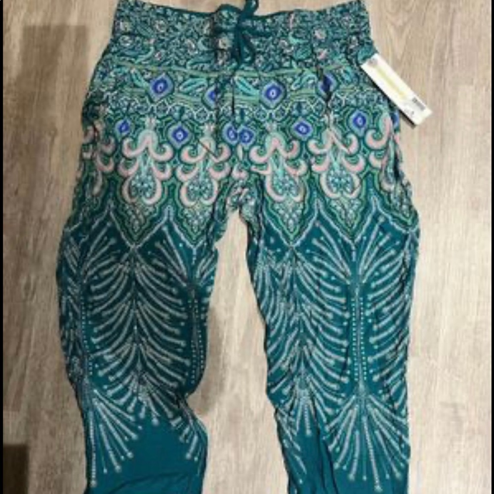 BNWT O’Neil summer pants